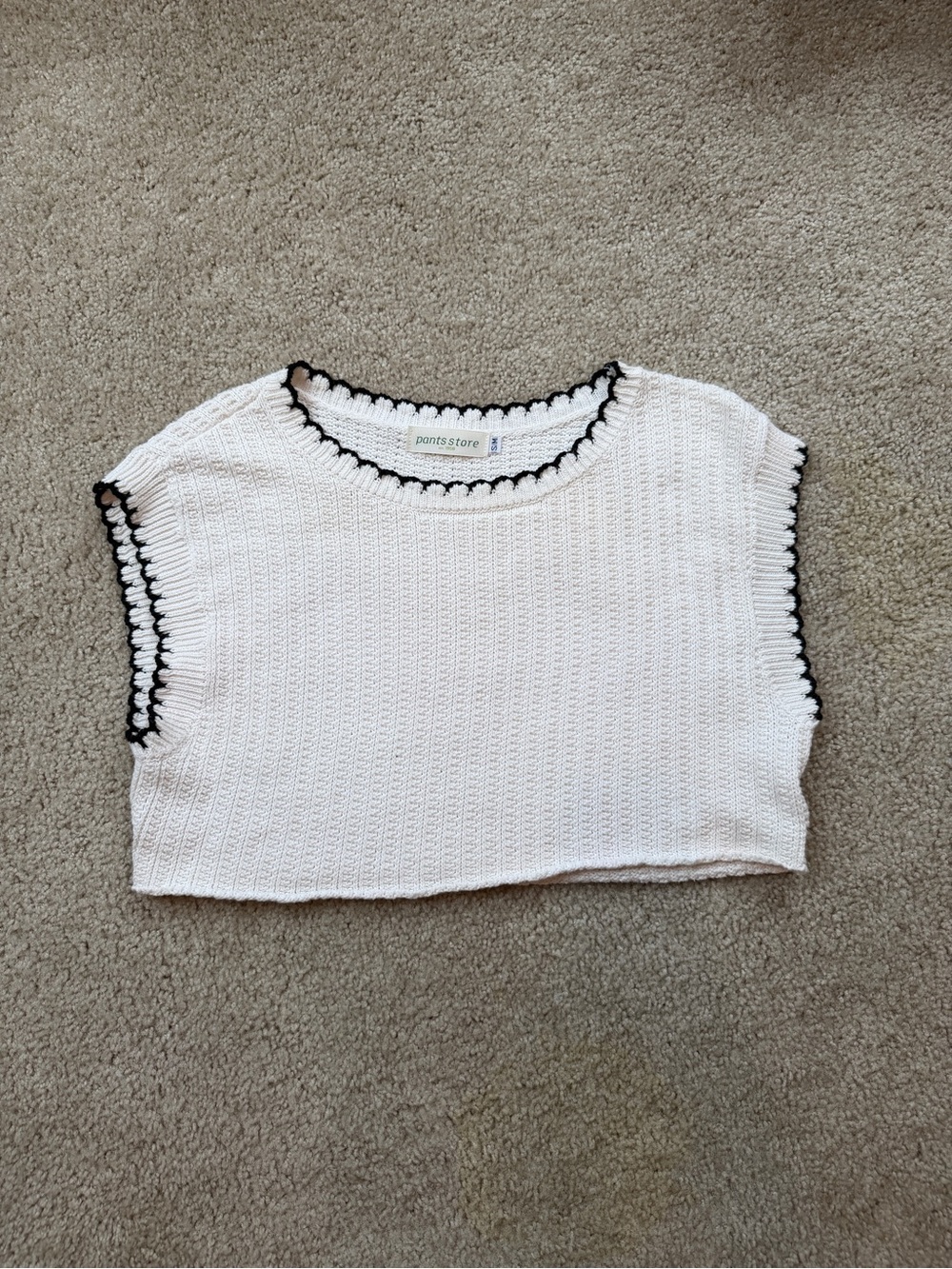 The Pants Store White Cropped Knit Tank with Black Trim